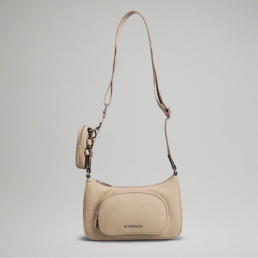 GUC Lululemon Crossbody Bag with Nano Pouch 2L